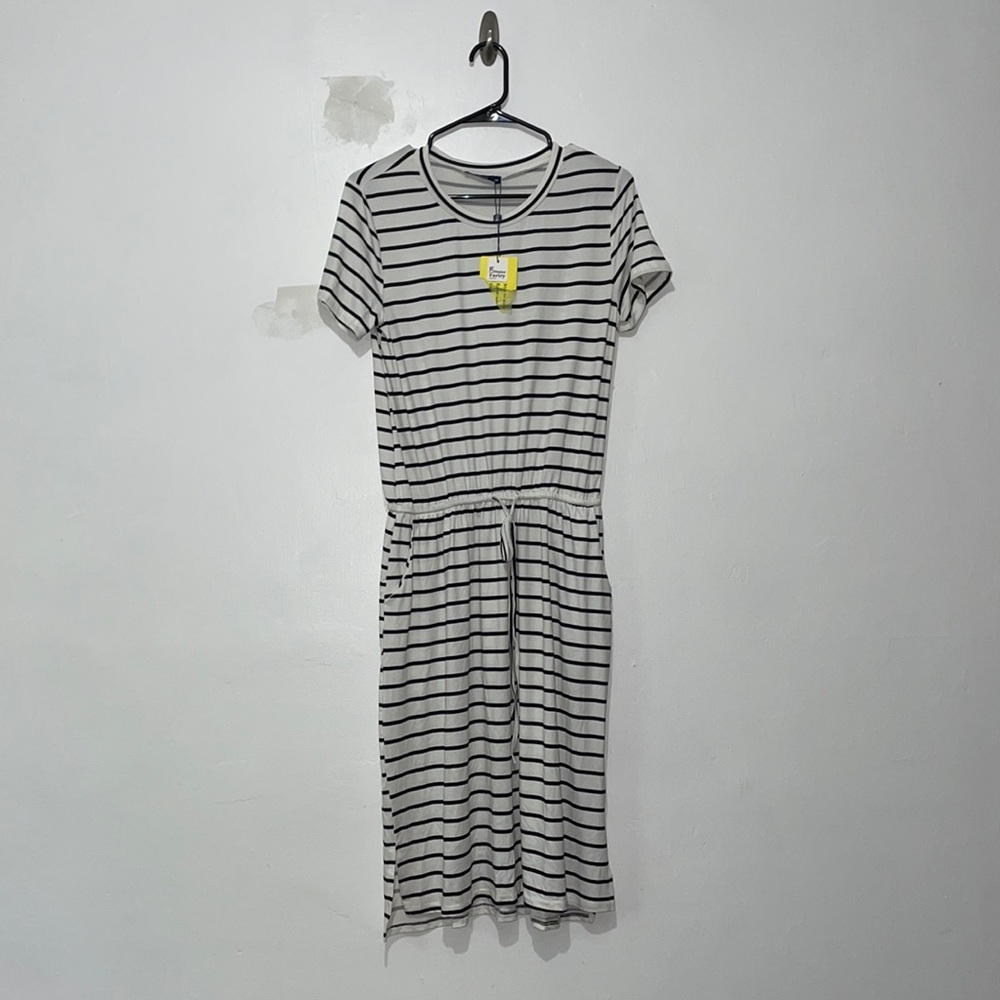 NWT Size M Simier Fariry Striped Dress